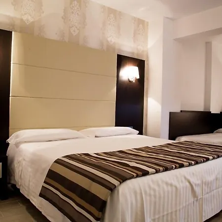 Pineta Palace 4* Roma