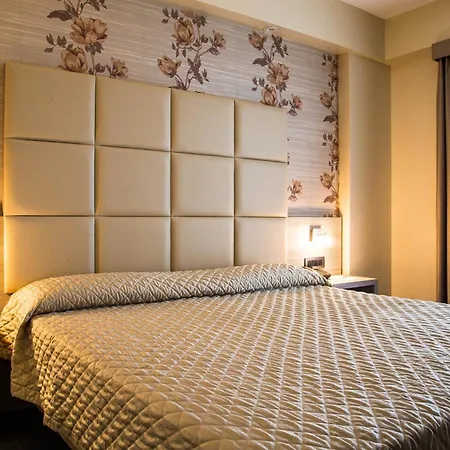 Hotel Pineta Palace 4*