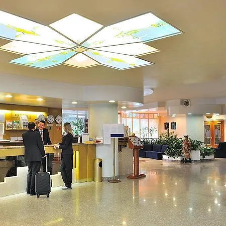 Pineta Palace 4*