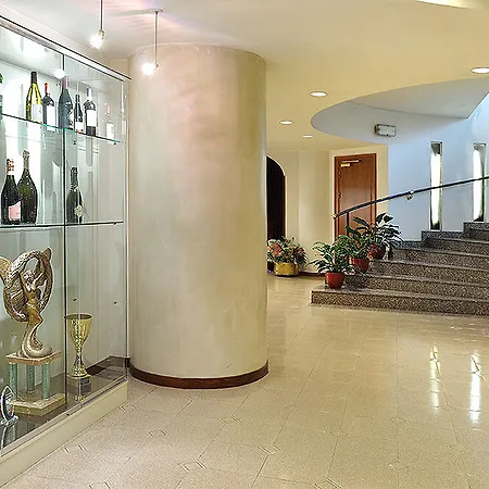 Hotel Pineta Palace 4*