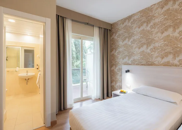 Pineta Palace 4* Roma
